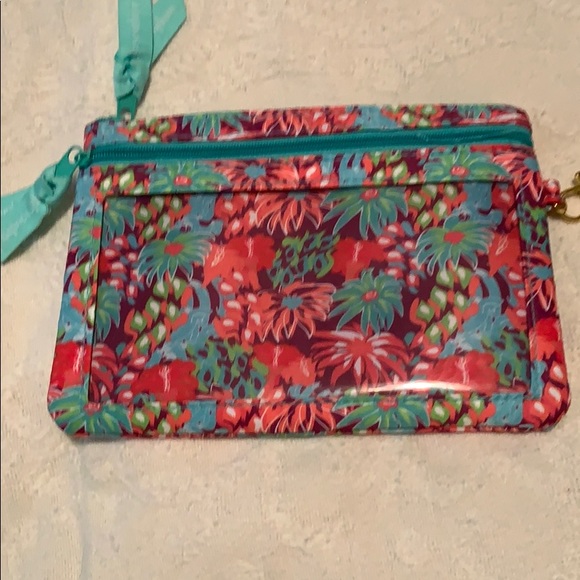 Wristlet & Phone Case - Picture 3 of 5